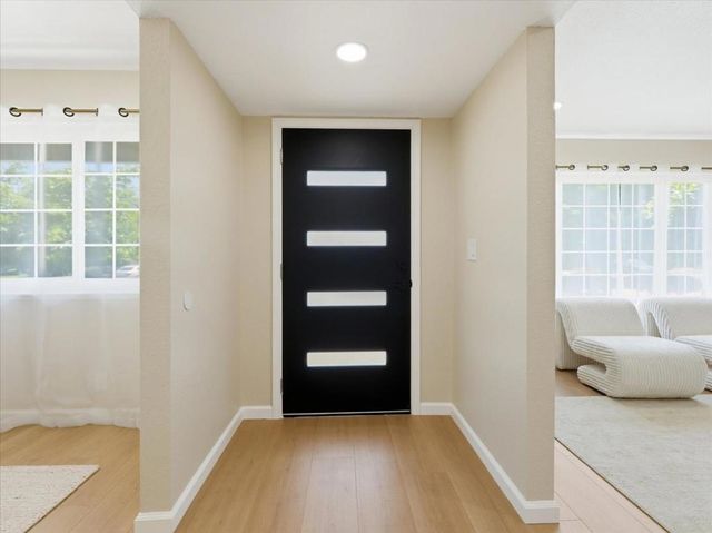 4999 Massachusetts Drive, San Jose, CA 95136