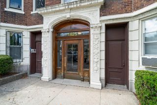 1625 Commonwealth Ave 18, Boston, MA 02135