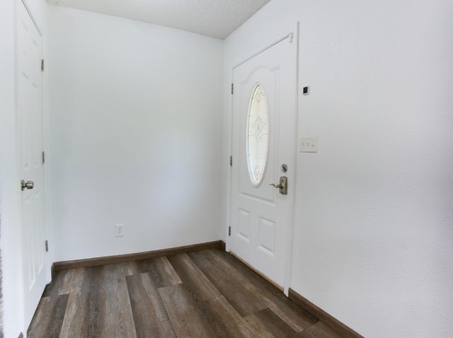 2027 P St SW, Miami, OK 74354