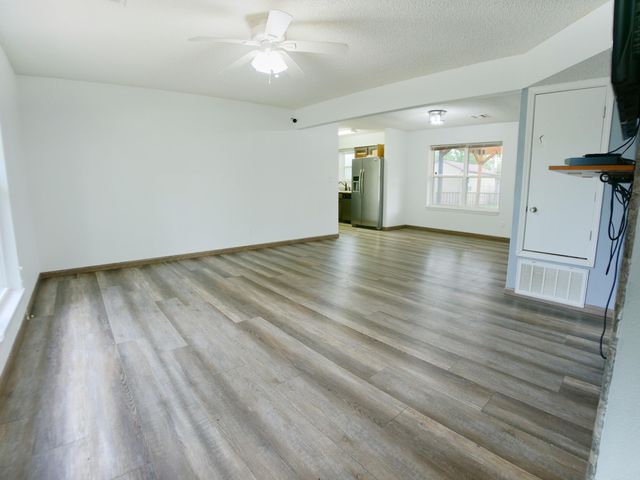 2027 P St SW, Miami, OK 74354