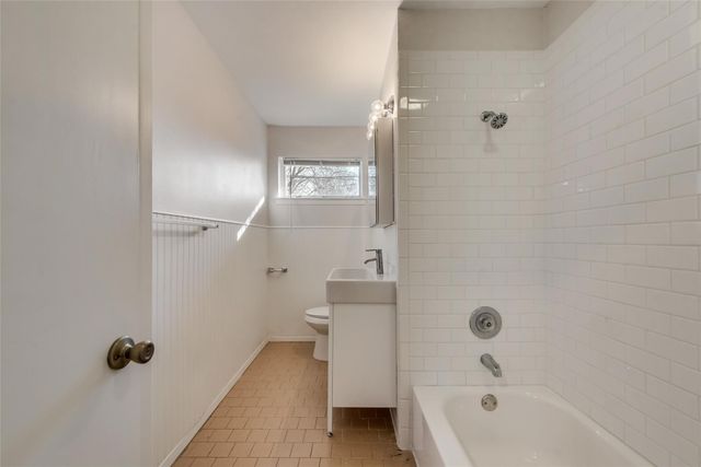 3010 Hillglenn Road, Dallas, TX 75228