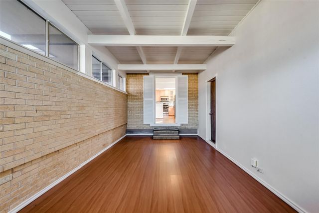 3010 Hillglenn Road, Dallas, TX 75228