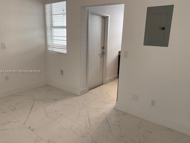 1000 Meridian Ave 23, Miami Beach, FL 33139