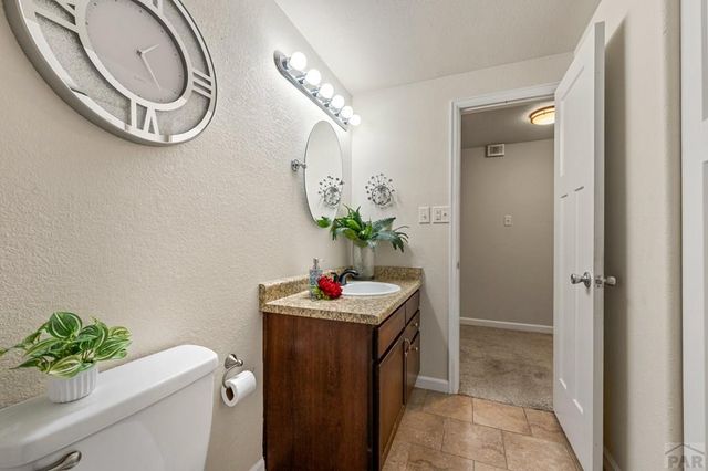 1826 Jerry Murphy Rd, Pueblo, CO 81001