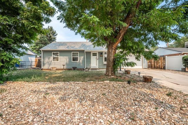 1826 Jerry Murphy Rd, Pueblo, CO 81001