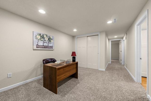 1826 Jerry Murphy Rd, Pueblo, CO 81001