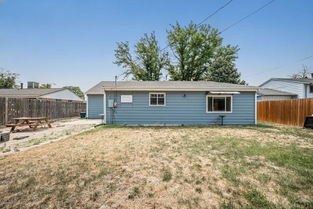 1826 Jerry Murphy Rd, Pueblo, CO 81001