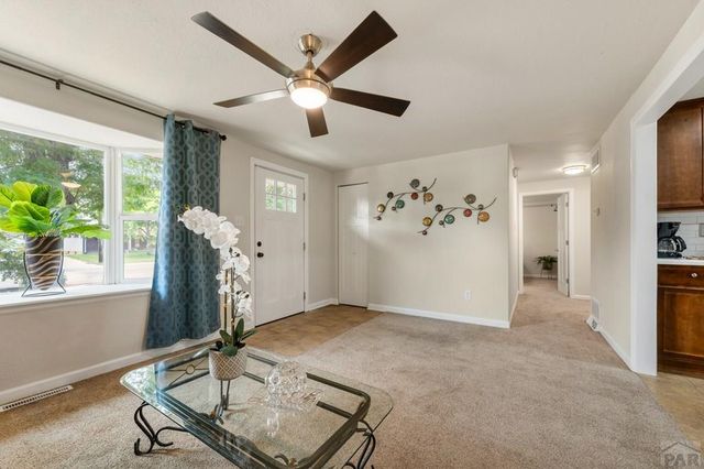 1826 Jerry Murphy Rd, Pueblo, CO 81001