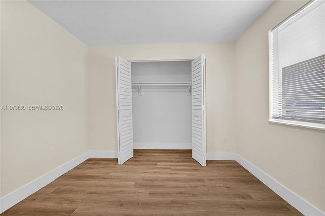 1590 Kia Dr, Homestead, FL 33033