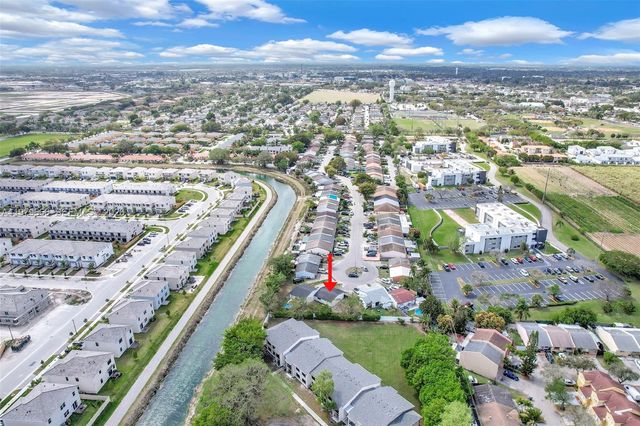 1590 Kia Dr, Homestead, FL 33033