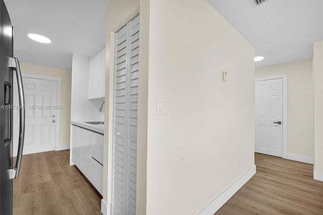 1590 Kia Dr, Homestead, FL 33033