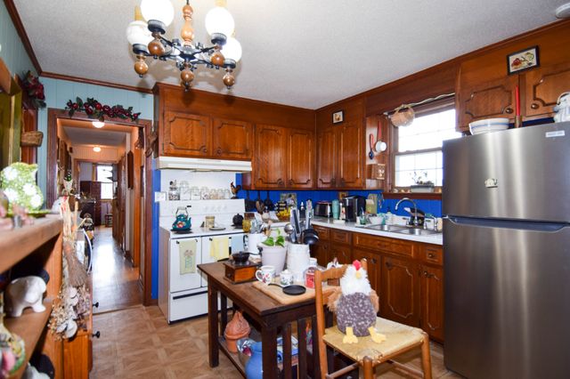 6070 Hwy 49E, Springfield, TN 37172