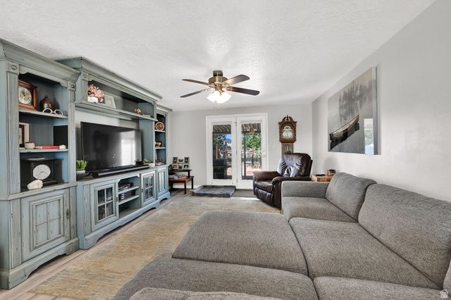 4409 S 6300 W, Hooper, UT 84315