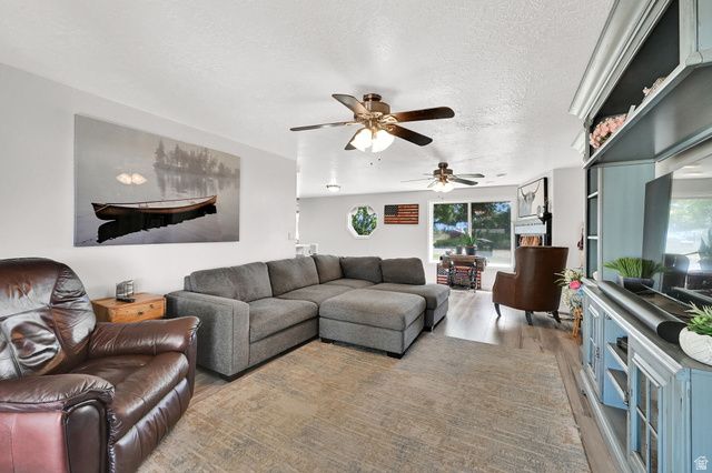 4409 S 6300 W, Hooper, UT 84315