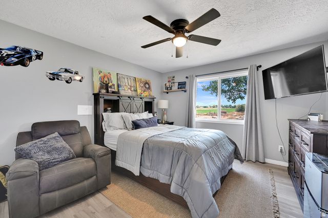 4409 S 6300 W, Hooper, UT 84315