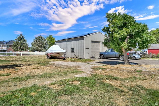 4409 S 6300 W, Hooper, UT 84315