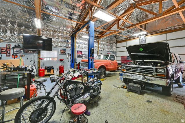 4409 S 6300 W, Hooper, UT 84315