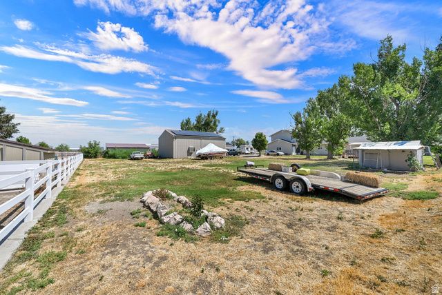 4409 S 6300 W, Hooper, UT 84315