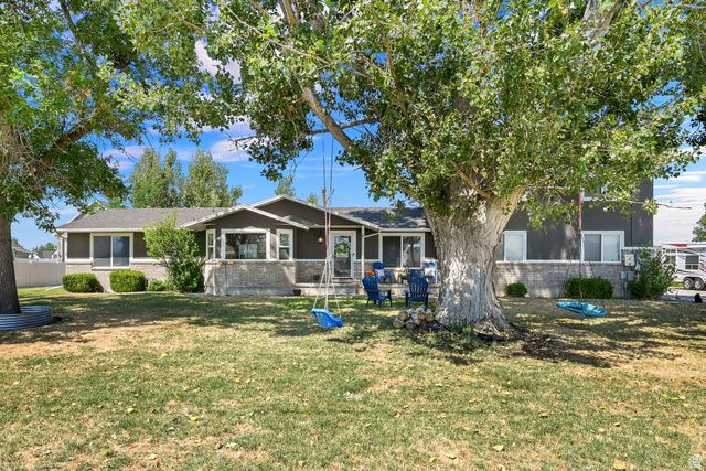 4409 S 6300 W, Hooper, UT 84315