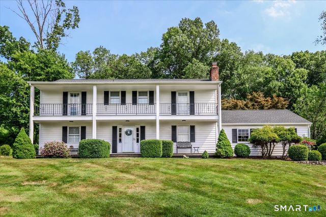 21 White Pine Drive, Brookfield, CT 06804