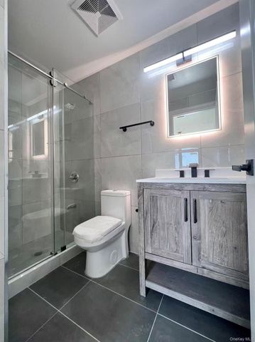 134-28 Blossom Avenue 3B, Flushing, NY 11355