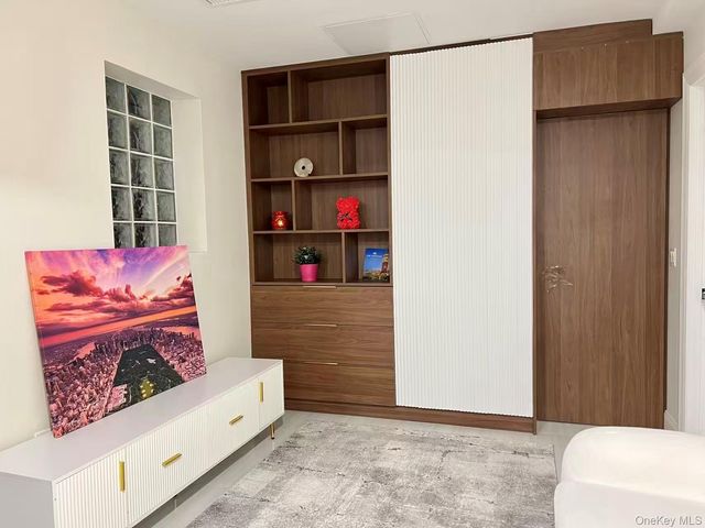 134-28 Blossom Avenue 3B, Flushing, NY 11355