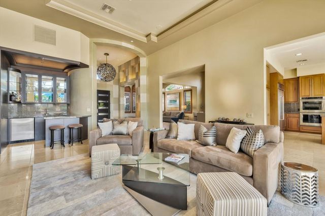 48457 Vista Palomino, La Quinta, CA 92253