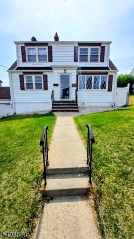 7 Barnard Pl, North Arlington Boro, NJ 07031