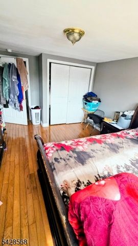 7 Barnard Pl, North Arlington Boro, NJ 07031