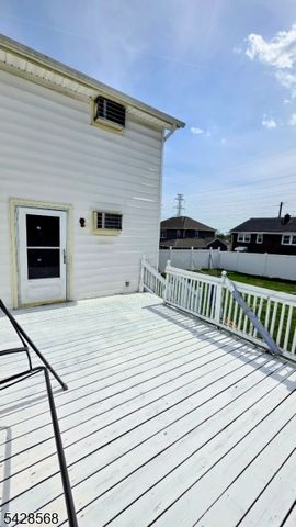 7 Barnard Pl, North Arlington Boro, NJ 07031