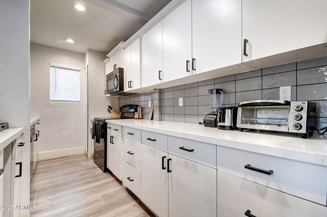17659 N PARADISE PARK Drive, Phoenix, AZ 85032