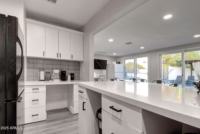 17659 N PARADISE PARK Drive, Phoenix, AZ 85032