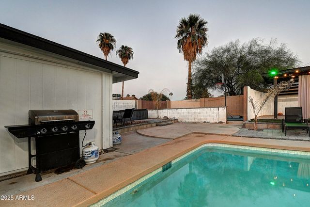 17659 N PARADISE PARK Drive, Phoenix, AZ 85032