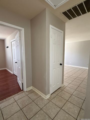 9140 Timber Path Unit 802, San Antonio, TX 78250