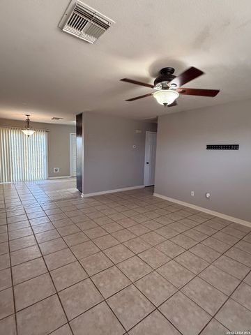 9140 Timber Path Unit 802, San Antonio, TX 78250