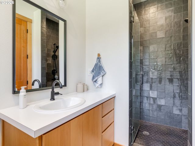 31503 Ne PARCEL Ave, Yacolt, WA 98675