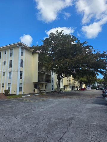 11925 NE 2nd Ave B307, North Miami, FL 33161