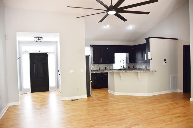 105 W Paradise Drive, Winchester, TN 37398
