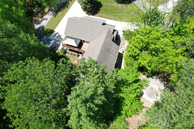 105 W Paradise Drive, Winchester, TN 37398