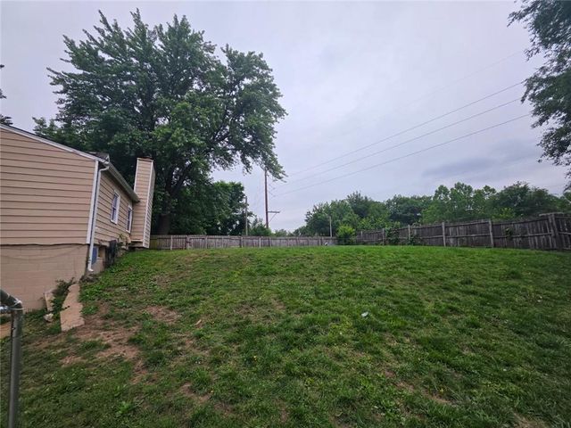 3057 N 40th Street, Kansas City, KS 66104
