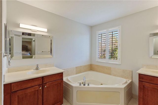 4122 Cascade Terrace, Weston, FL 33332