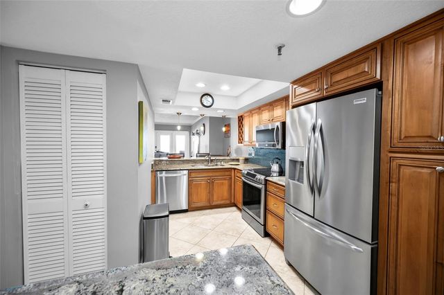 1582 GULF BOULEVARD 1106, Clearwater Beach, FL 33767