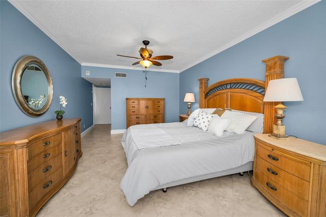 1582 GULF BOULEVARD 1106, Clearwater Beach, FL 33767