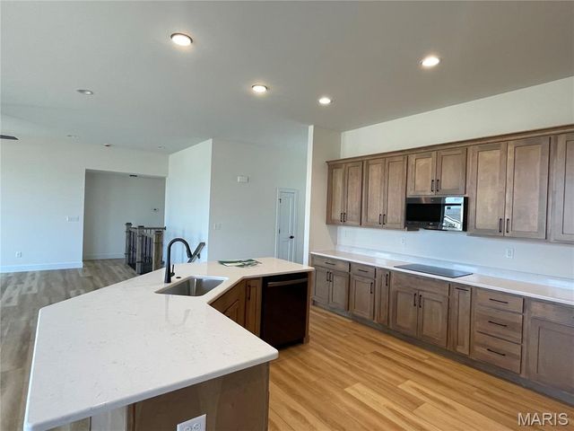 513 Clarks Crossing, Moscow Mills, MO 63362