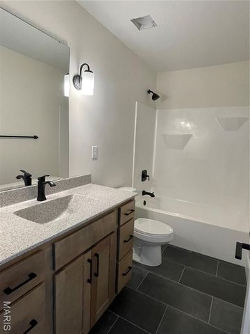 513 Clarks Crossing, Moscow Mills, MO 63362