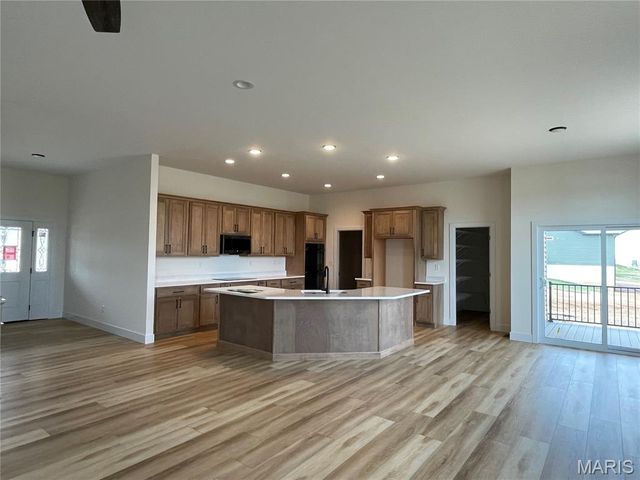 513 Clarks Crossing, Moscow Mills, MO 63362