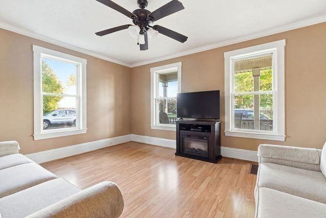 49 Grove St, Rockland, MA 02370