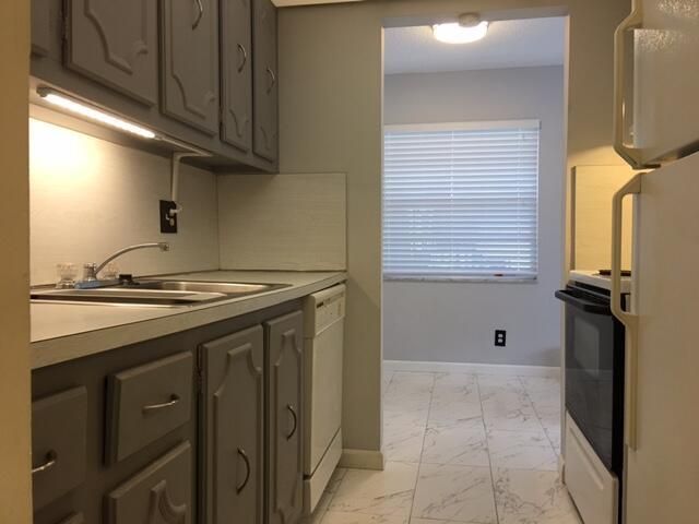 1210 Old Boynton Road 110, Boynton Beach, FL 33426