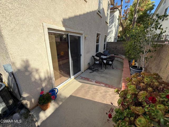 607 Hooper Avenue, Simi Valley, CA 93065
