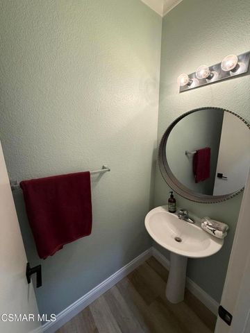 607 Hooper Avenue, Simi Valley, CA 93065